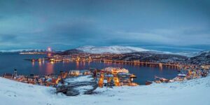 अद्भुत कहानी Midnight Sun in Norway 