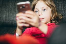 Tips to stop child phone addiction