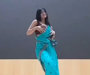 Girl Dance Video
